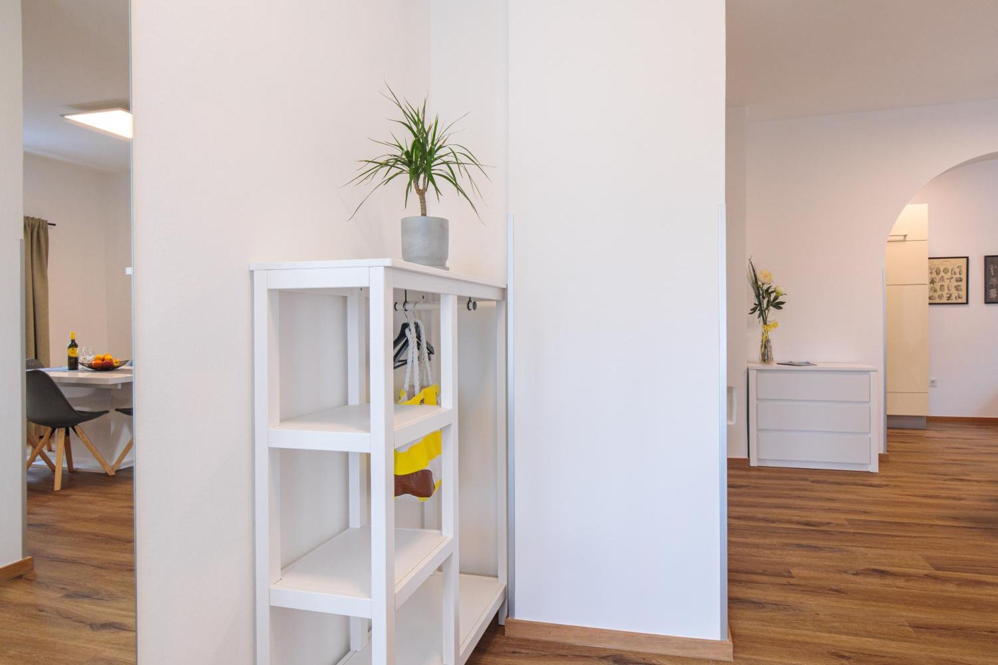 House Lijan