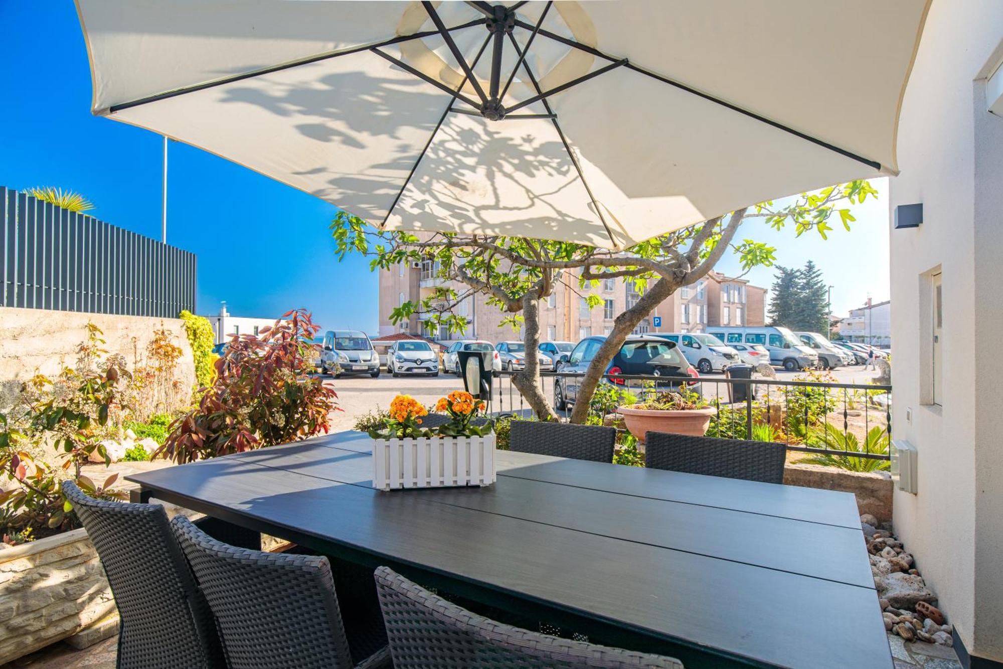 Apartman House Lijan