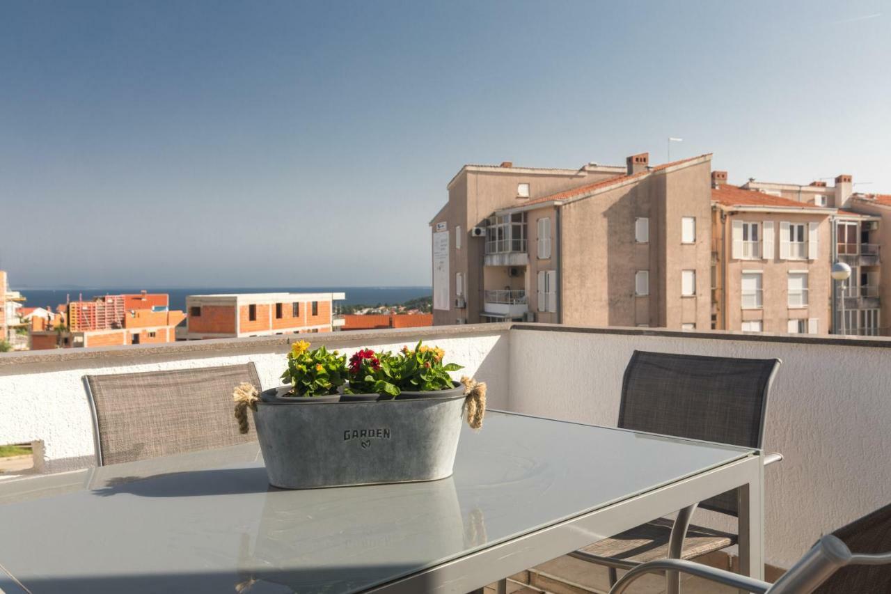House Lijan Apartment